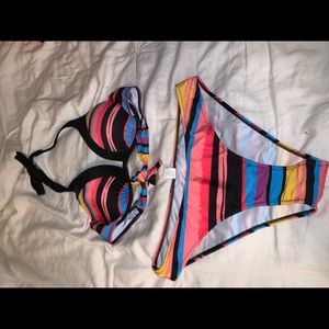 MULTICOLOR BIKINI!